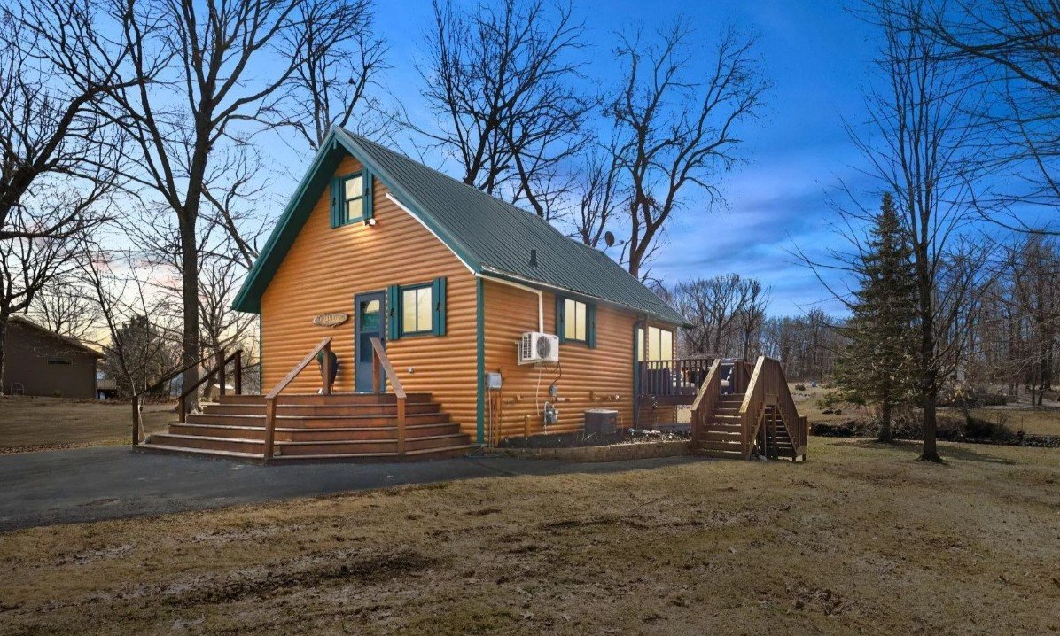 Cozy lakeside cabin exterior